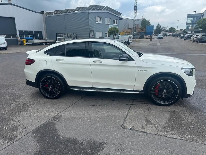 Gebraucht Mercedes GLC63 AMG AMG 510 PS (375 kW) 2018 Weiß Coupé