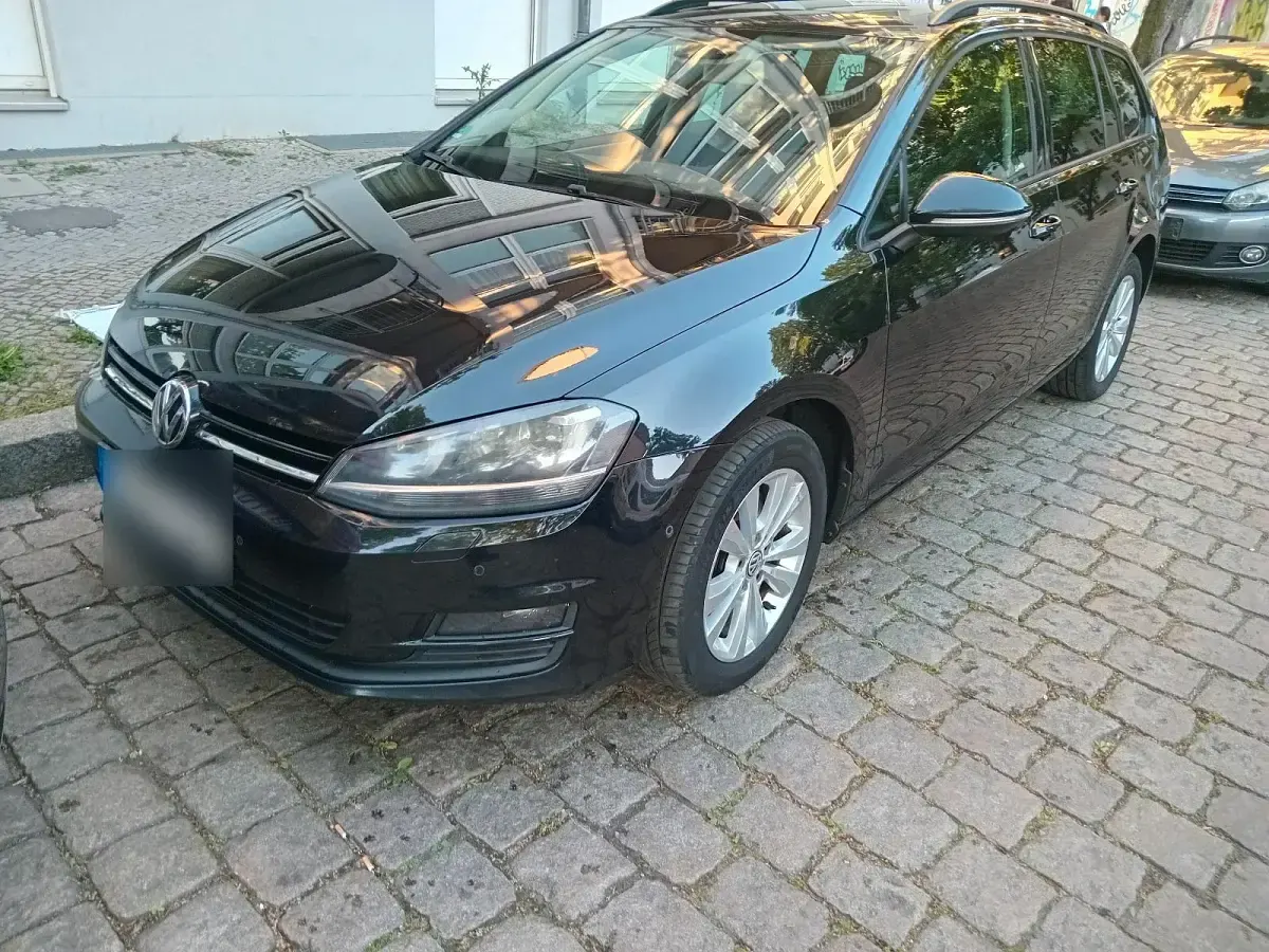 Second-hand VW Golf VII 150 CP (110 kW) 2014 Negru Break