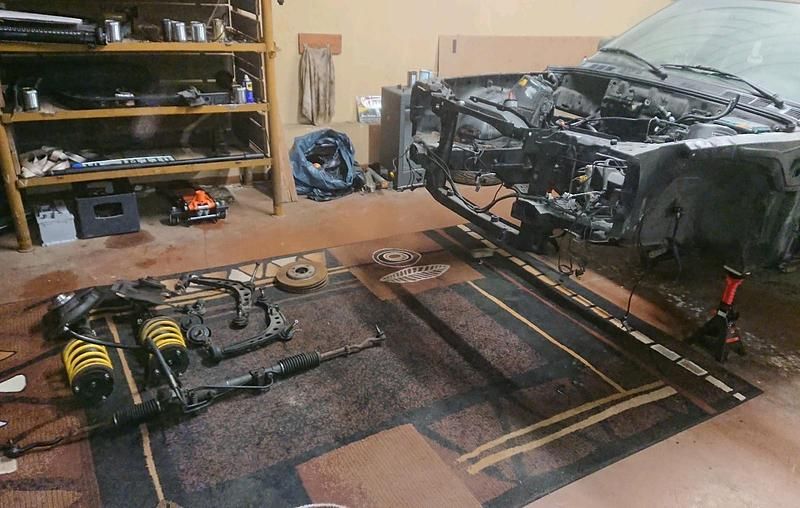 Second-hand BMW 325 170 CP (125 kW) 1990 Negru Break