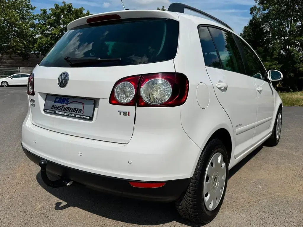 Gebraucht VW Golf Plus Cross United 122 PS (89 kW) 2008 Weiß Van / Kleinbus