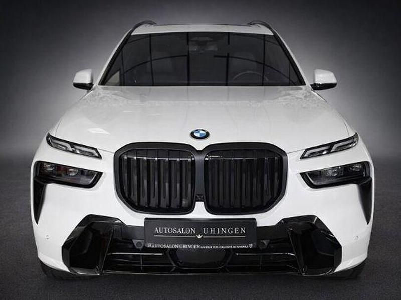 Gebraucht BMW X7 Executive 352 PS (258 kW) 2024 Weiß SUV