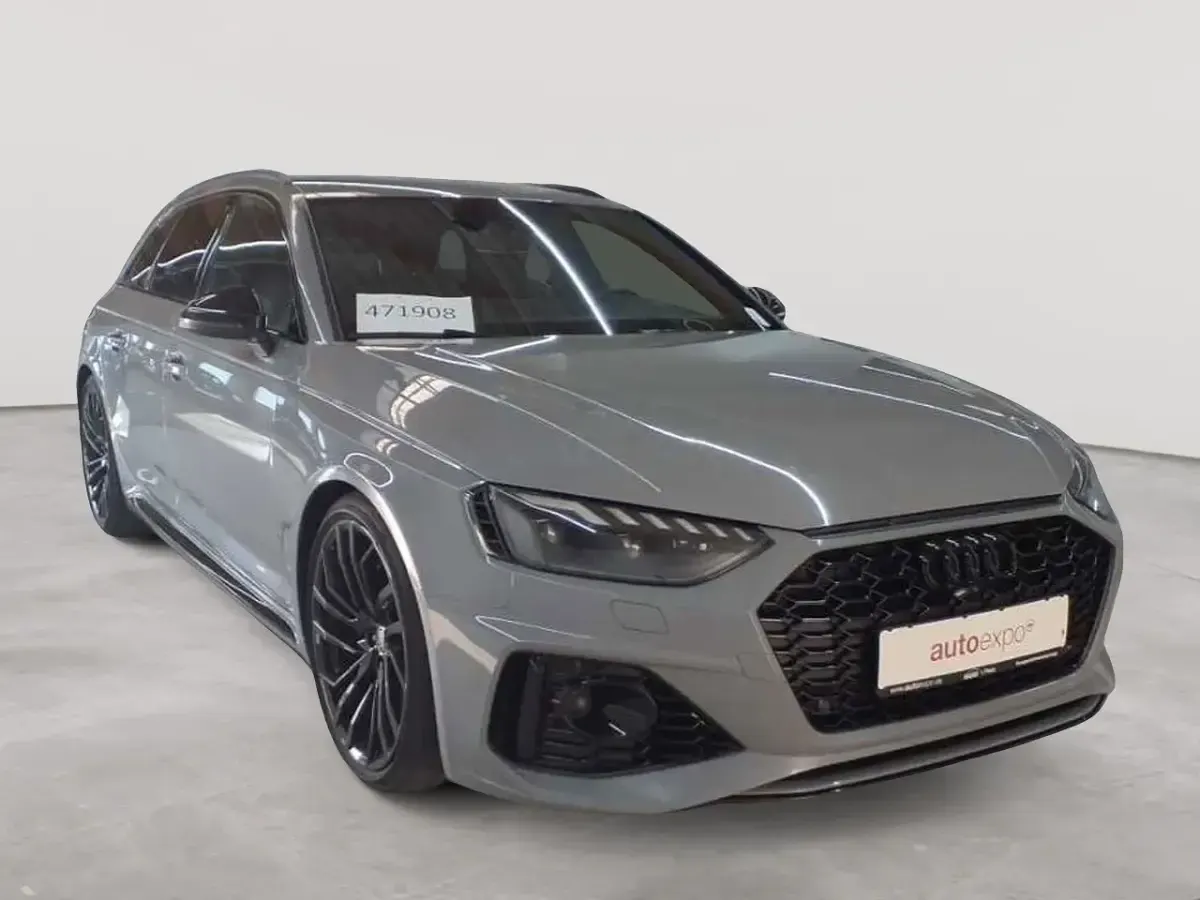 Gebraucht Audi RS4 Ambiente 450 PS (330 kW) 2023 Kombi