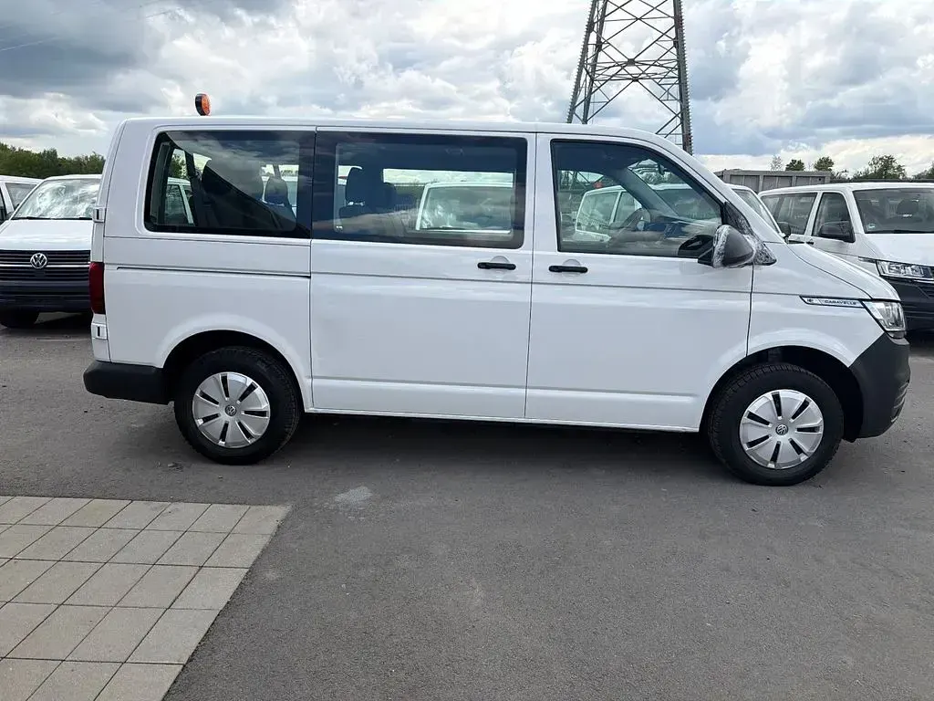 Usado VW Caravelle 110 CV (80 kW) 2021 Blanco Van
