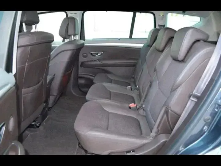 Gebraucht Renault Espace 160 PS (117 kW) 2018 Grau Van / Kleinbus