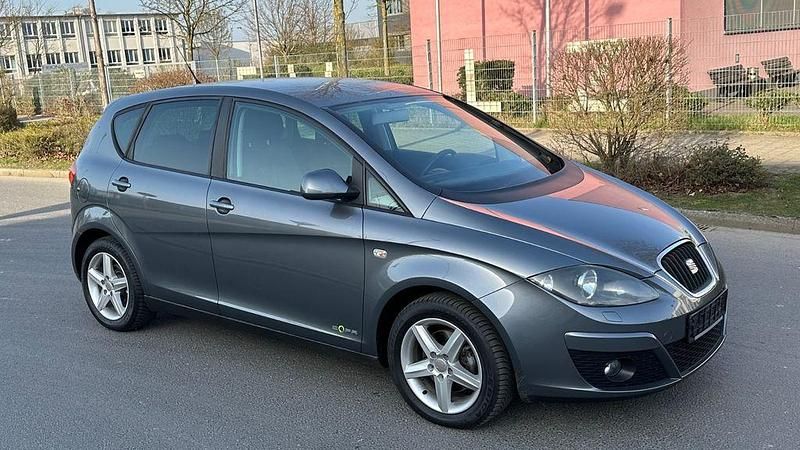 Gebraucht Seat Altea Copa 105 PS (77 kW) 2013 Grau Limousine