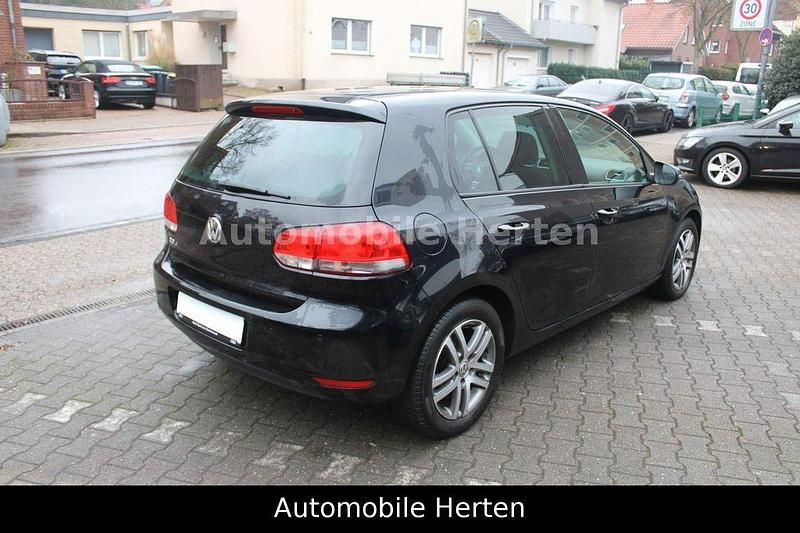 Gebraucht VW Golf VI Comfortline 80 PS (58 kW) 2009 Schwarz Kleinwagen