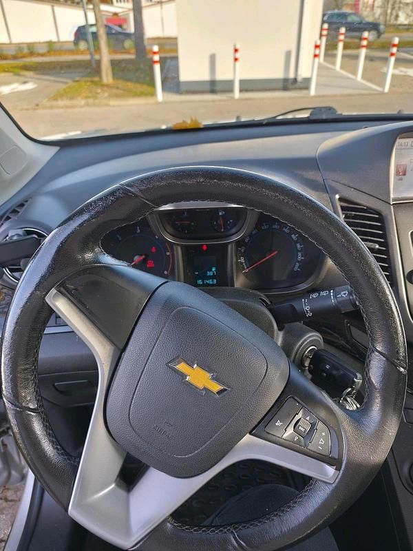 Silber Gebraucht 2012 Chevrolet 2500 SUV | 3.800 € - Bild 1/4