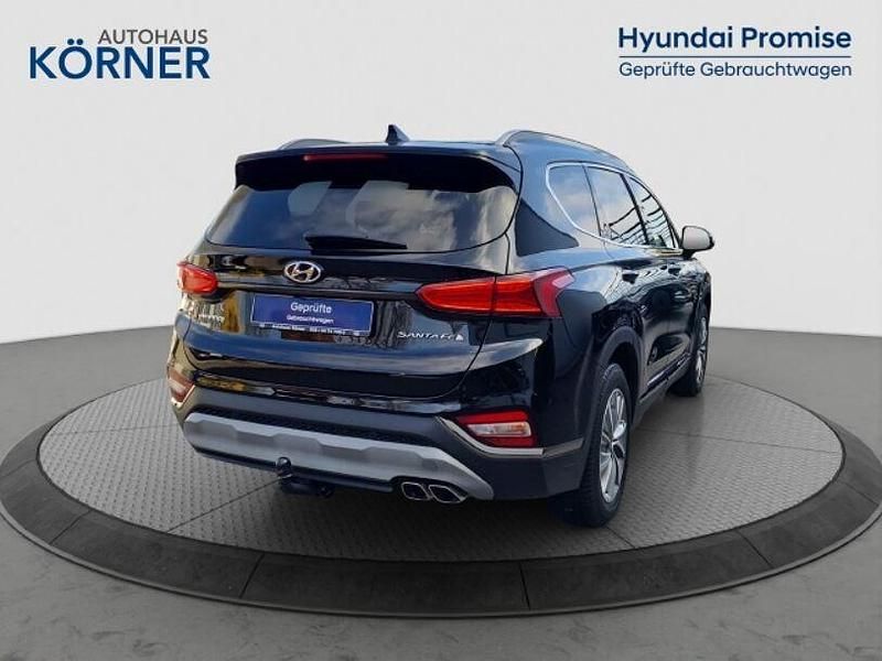Gebraucht Hyundai Santa Fe Premium 200 PS (147 kW) 2020 Schwarz SUV