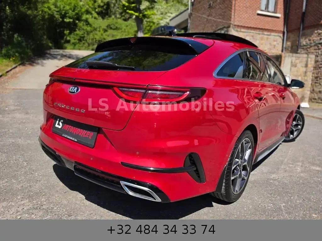 Second-hand Kia ProCeed GT GT-Line 140 CP (102 kW) 2019 Roșu Hatchback