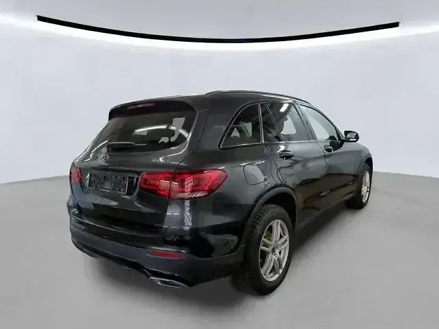 Second-hand Mercedes GLC300e 306 CP (225 kW) 2022 Gri SUV