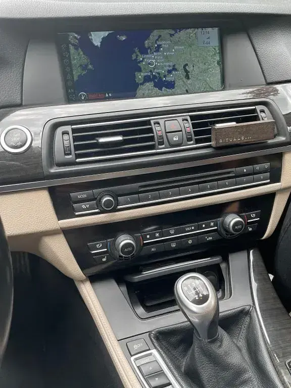Brugt BMW 523 Performance 204 HK (150 kW) 2011 Grå Sedan