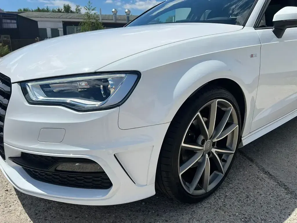 Gebraucht Audi A3 S-Line 150 PS (110 kW) 2015 Weiß Limousine