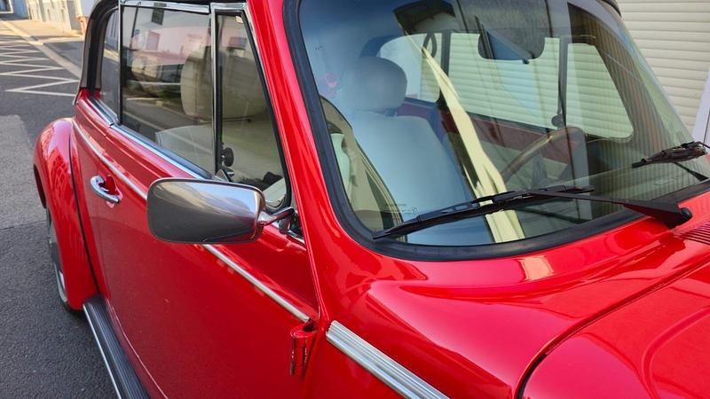 Gebraucht VW Käfer 50 PS (36 kW) 1977 Rot Cabrio