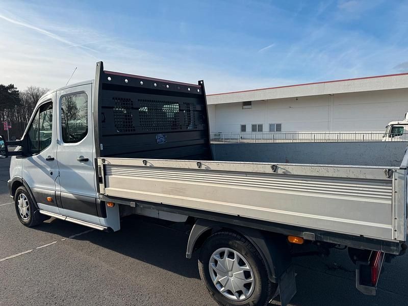 Gebraucht Ford Transit 131 PS (96 kW) 2019 Weiß Van / Kleinbus