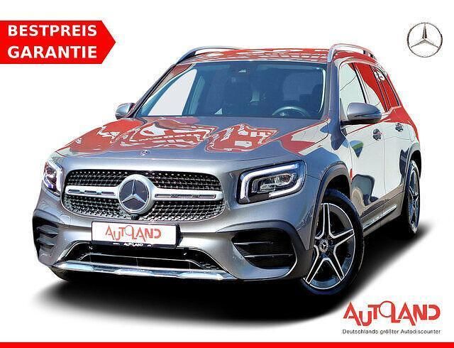 Grau (metallic) Gebraucht 2020 Mercedes GLB220 AMG SUV | 35.990 € (Fairer Preis) - Bild 1/4