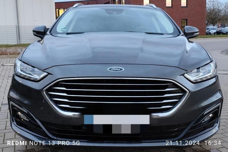 Grau Gebraucht 2022 Ford Mondeo Titanium Kombi | 25.000 € (Etwas zu teuer) - Bild 1/4