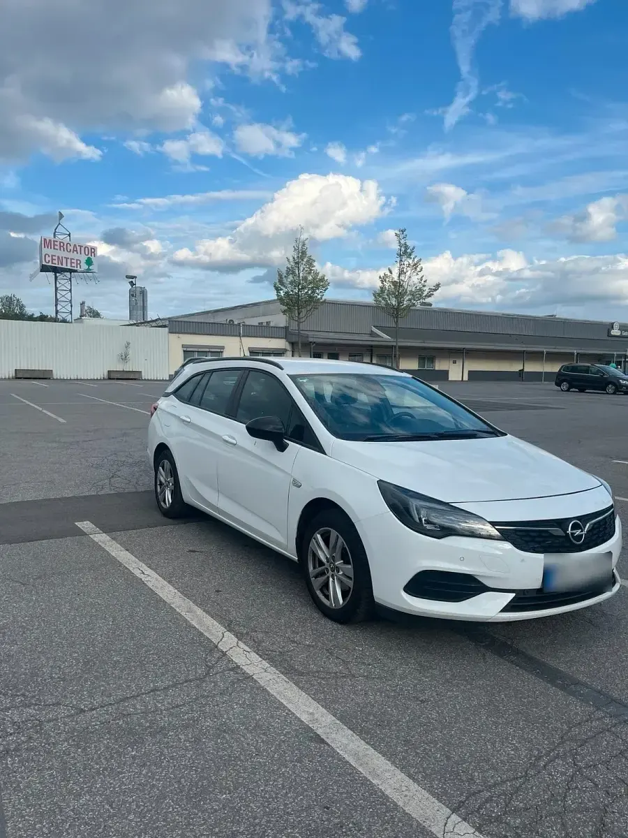 Gebraucht Opel Astra 125 PS (91 kW) 2021 Weiß Kombi