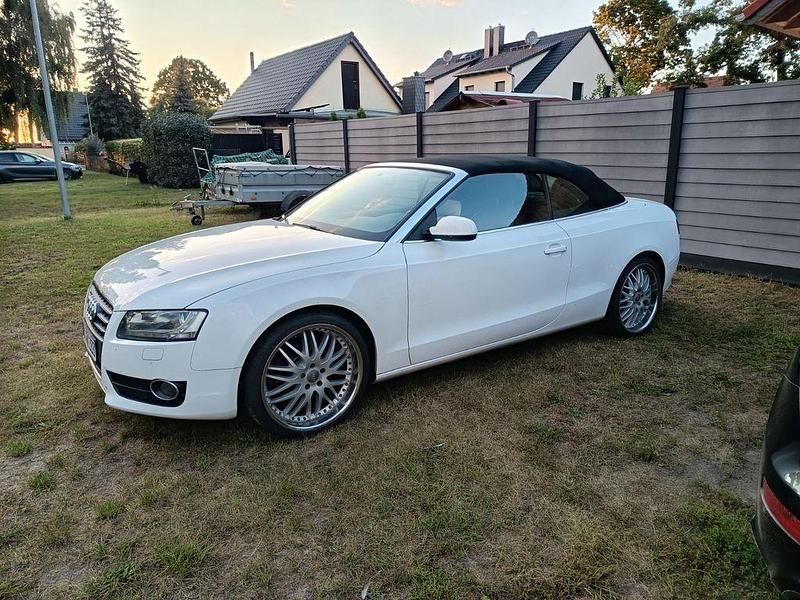 Weiß Gebraucht 2009 Audi A5 Cabriolet Sport Cabrio | 11.500 € (Fairer Preis) - Bild 1/1