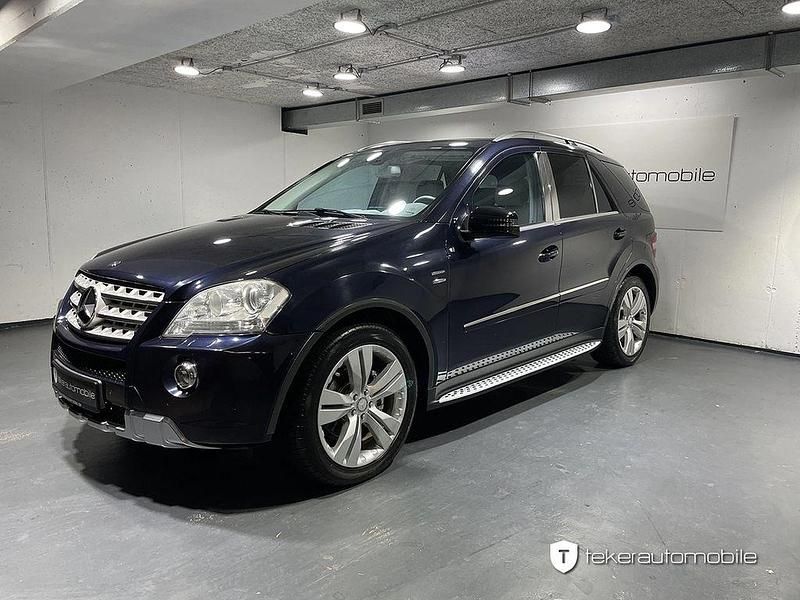 Blau Gebraucht 2010 Mercedes ML300 Sport SUV | 14.990 € (Fairer Preis) - Bild 1/4
