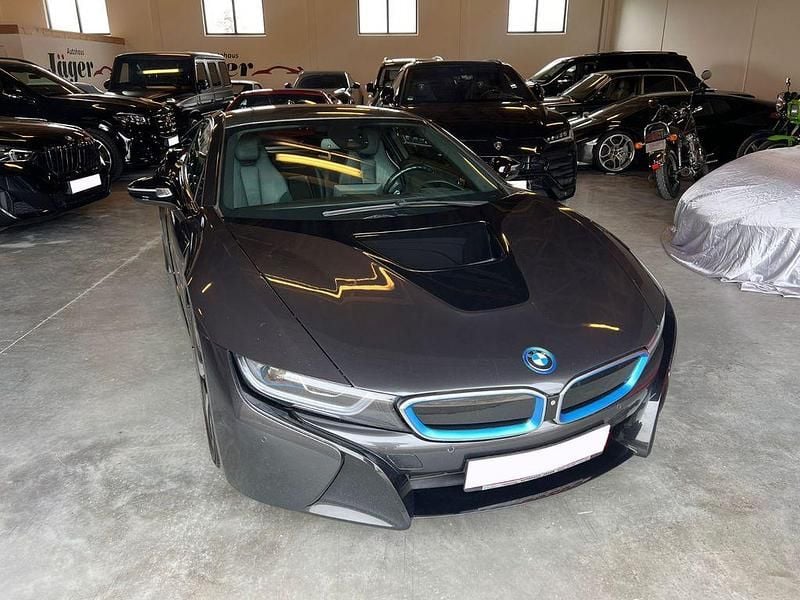 Gebraucht BMW i8 Basis 362 PS (266 kW) 2016 Grau Coupé
