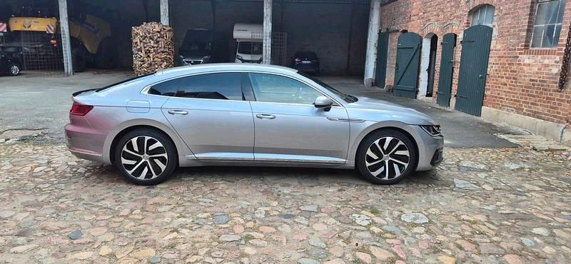 Silber Gebraucht 2020 VW Arteon Limousine | 23.500 € (Superpreis) - Bild 1/4