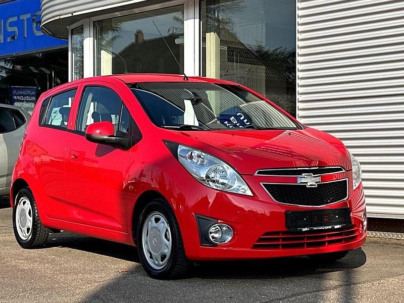 Second-hand Chevrolet Spark LS 68 CP (50 kW) 2011 Roșu Hatchback