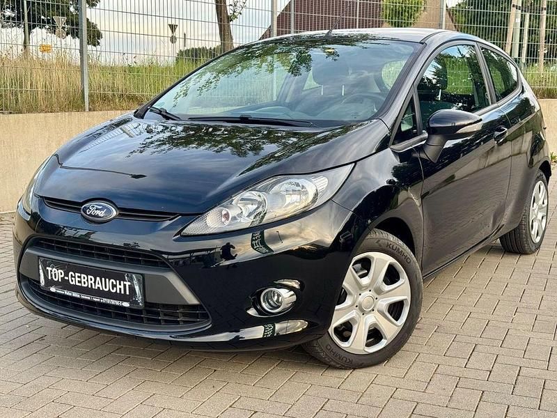 Schwarz Gebraucht 2012 Ford Fiesta Champions Edition Kleinwagen | 2.900 € (Fairer Preis) - Bild 1/4