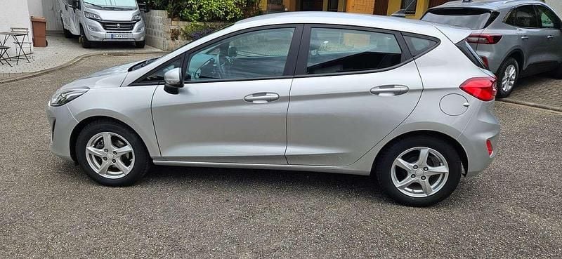Silber Gebraucht 2020 Ford Fiesta S Kleinwagen | 11.900 € (Fairer Preis) - Bild 1/4