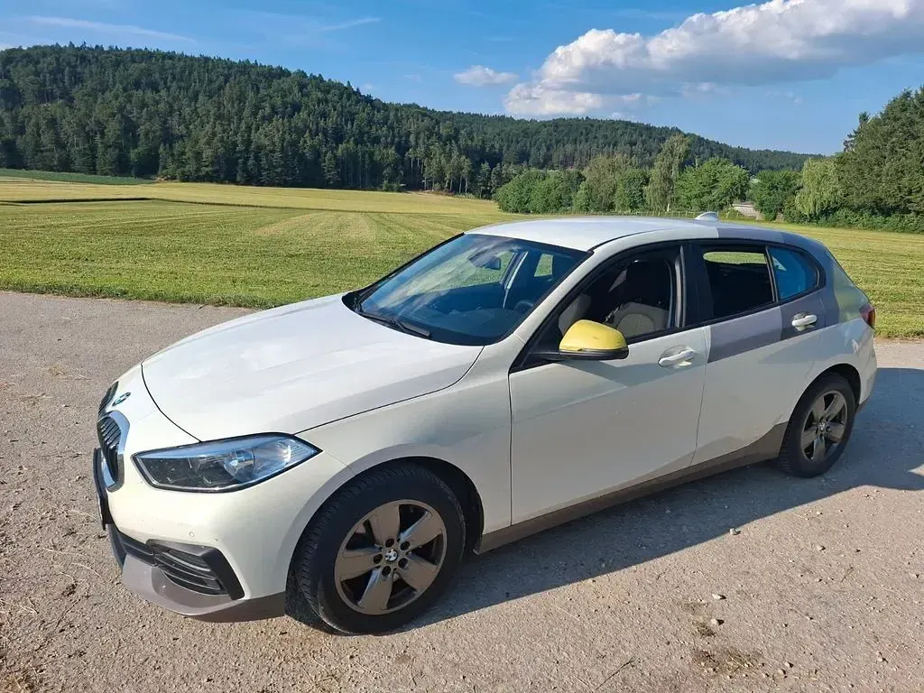 Gebraucht BMW 116 Advantage 116 PS (85 kW) 2020 Weiß Kleinwagen