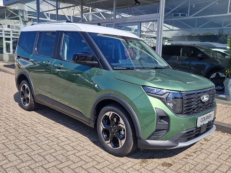 Neu Ford Tourneo Courier Active 125 PS (91 kW) 2025 Bursting green Van / Kleinbus