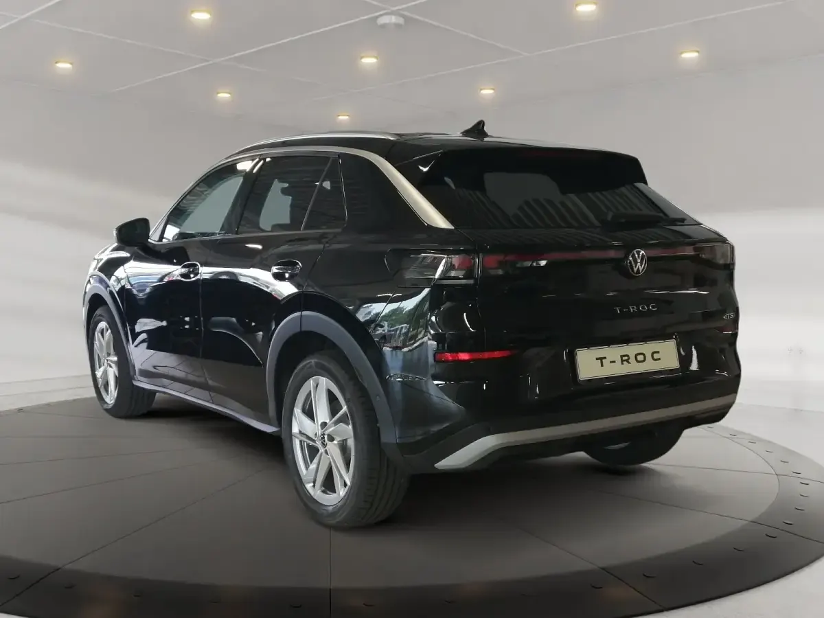Neu VW T-Roc Style 116 PS (85 kW) 2026 Canary yellow uni / schwarz un SUV