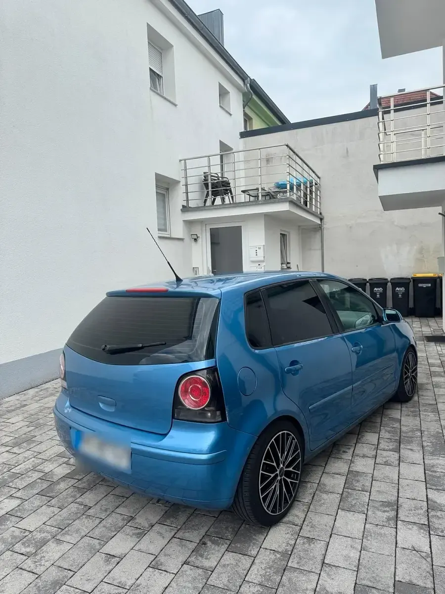 Gebraucht VW Polo 87 PS (63 kW) 2008 Blau Kleinwagen