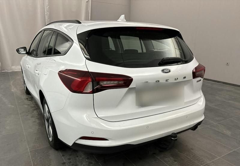 Gebraucht Ford Focus 125 PS (91 kW) 2022 Weiß Kombi