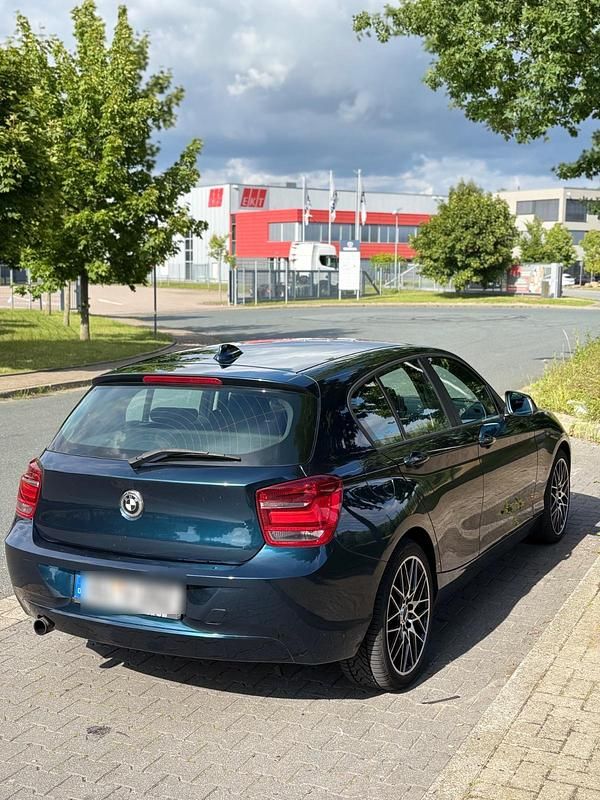 Gebraucht BMW 116 136 PS (100 kW) 2012 Blau Kleinwagen