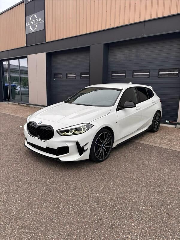 Weiß Gebraucht 2019 BMW M135 Performance Kleinwagen | 25.900 € (Fairer Preis) - Bild 1/4
