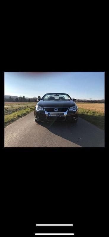 Schwarz Gebraucht 2006 VW Eos Cabrio | 2.000 € (Guter Preis) - Bild 1/4