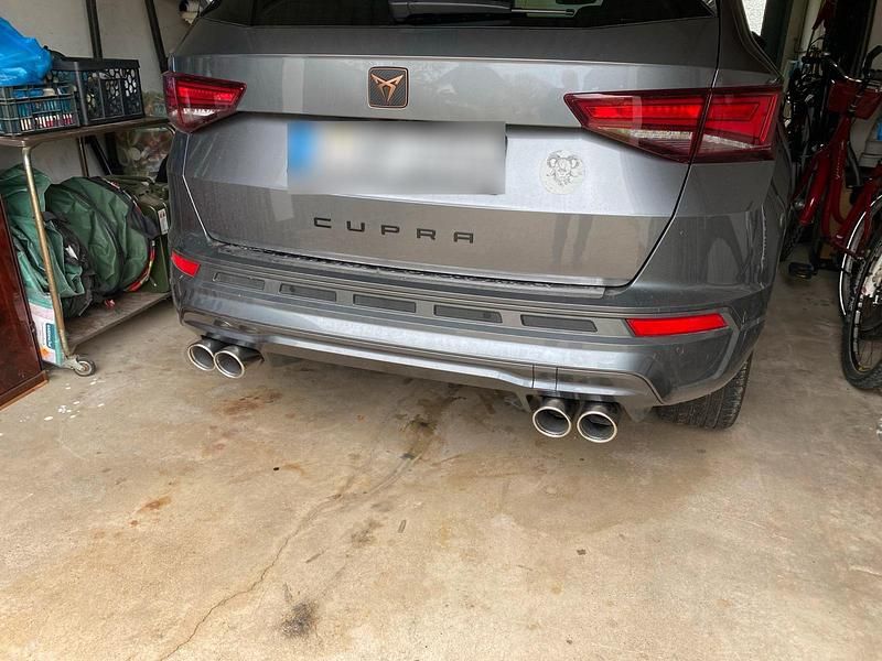 Gebraucht Cupra Ateca 150 PS (110 kW) 2024 Grau SUV