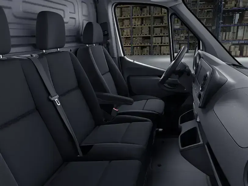 Second-hand Mercedes Sprinter 150 CP (110 kW) 2024 Andere Van