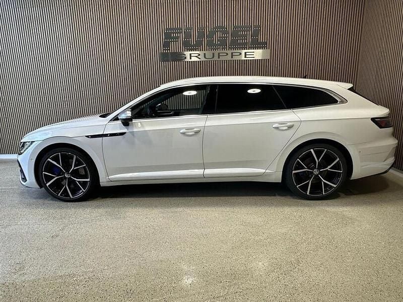 Gebraucht VW Arteon R 320 PS (235 kW) 2022 Oryxweiß perlmutteffekt Kombi