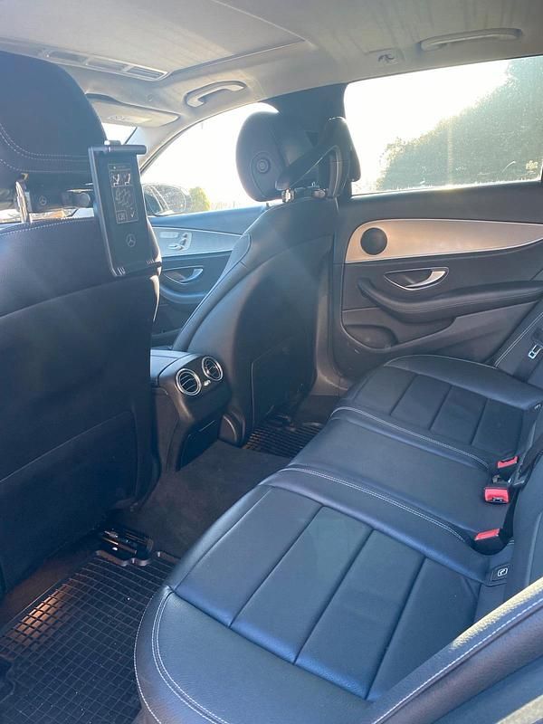 Gebraucht Mercedes E350 Avantgarde 258 PS (189 kW) 2017 Weiß Kombi