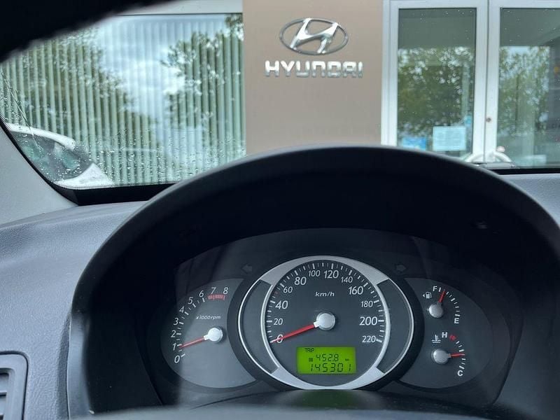 Blau Gebraucht 2008 Hyundai Tucson GLS SUV | 3.150 € (Superpreis) - Bild 1/4
