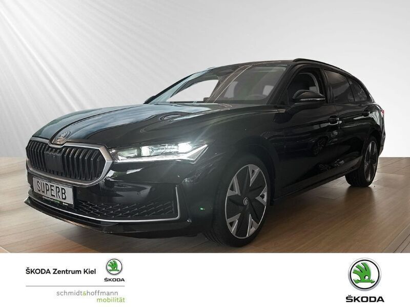 Ebony schwarz Neu 2024 Skoda Superb Selection Kombi | 49.350 € (Teuer) - Bild 1/4