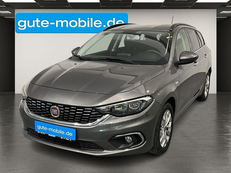 Grau Gebraucht 2019 Fiat Tipo Business Limousine | 9.490 € (Fairer Preis) - Bild 1/4