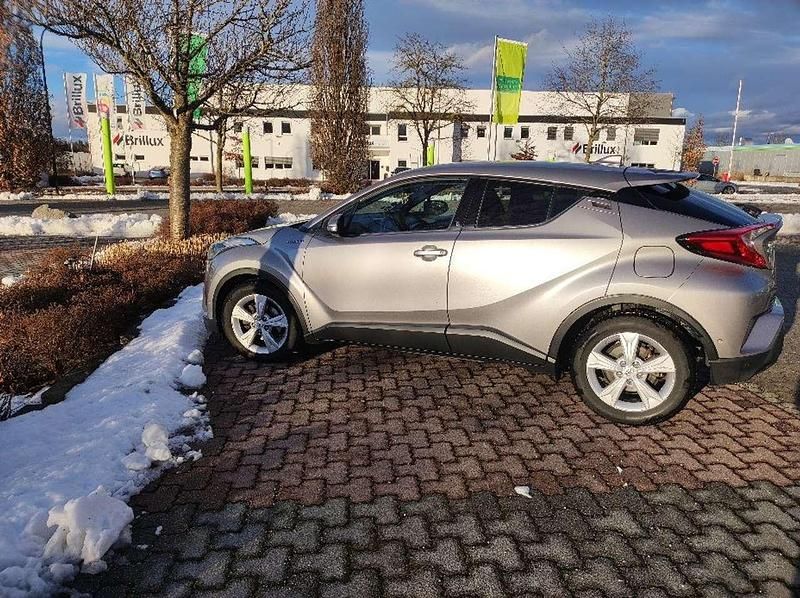 Gebraucht Toyota C-HR Team 98 PS (72 kW) 2018 Silber SUV