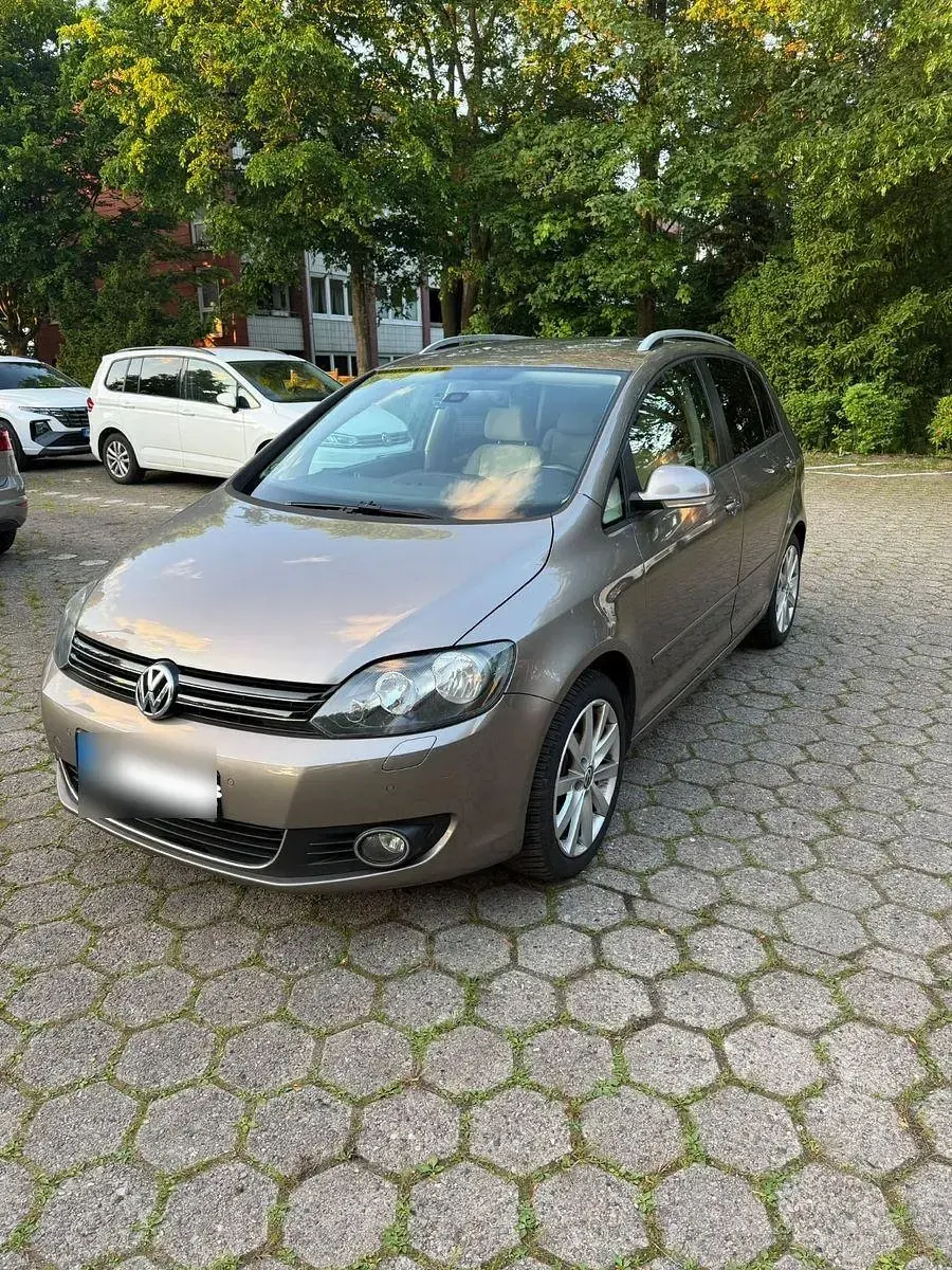 Gebraucht VW Golf Plus 140 PS (102 kW) 2011 Braun Van / Kleinbus