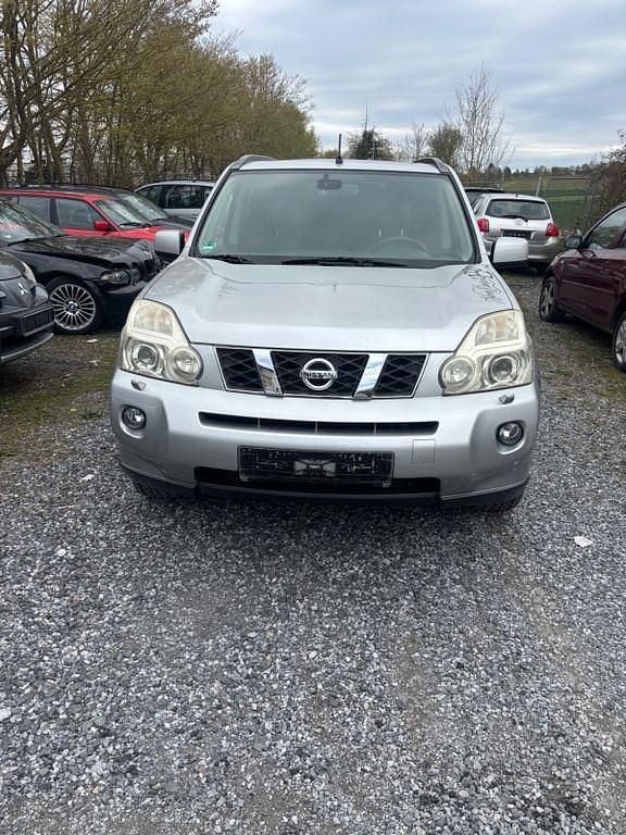Gebraucht Nissan X-Trail 173 PS (127 kW) 2007 Grau SUV