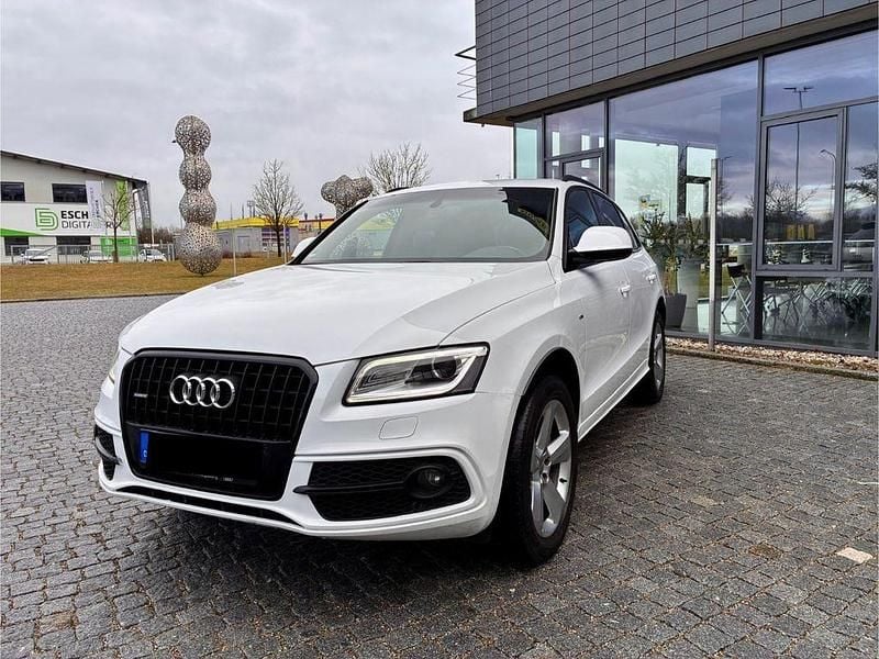 Gebraucht Audi Q5 Ambiente 163 PS (119 kW) 2016 Weiß SUV