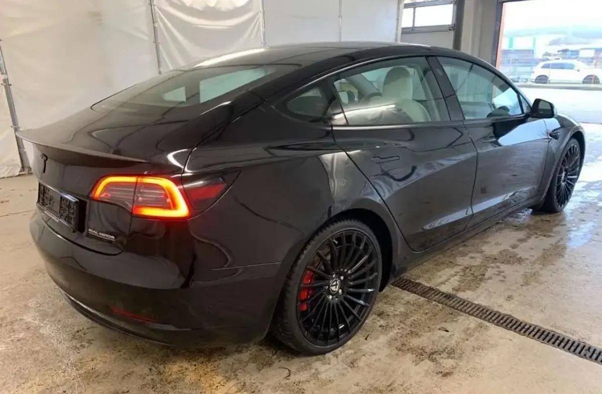 Gebraucht Tesla Model 3 Performance 377 kW (513 PS) 2023 Limousine