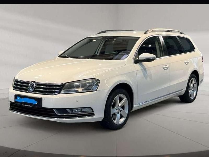 Candyweiss Gebraucht 2013 VW Passat Comfortline Kombi | 7.299 € (Superpreis) - Bild 1/4