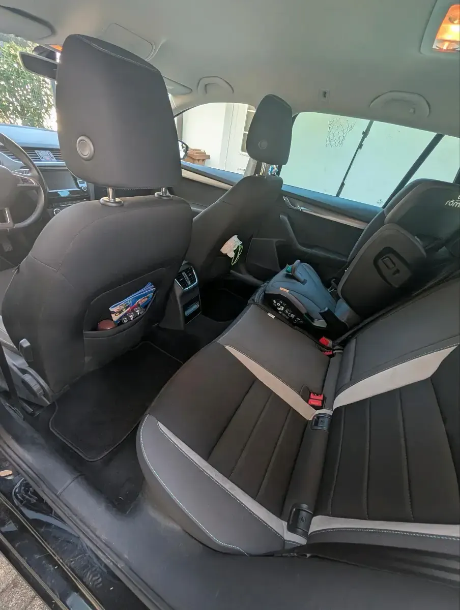 Gebraucht Skoda Octavia 150 PS (110 kW) 2017 Schwarz Kombi